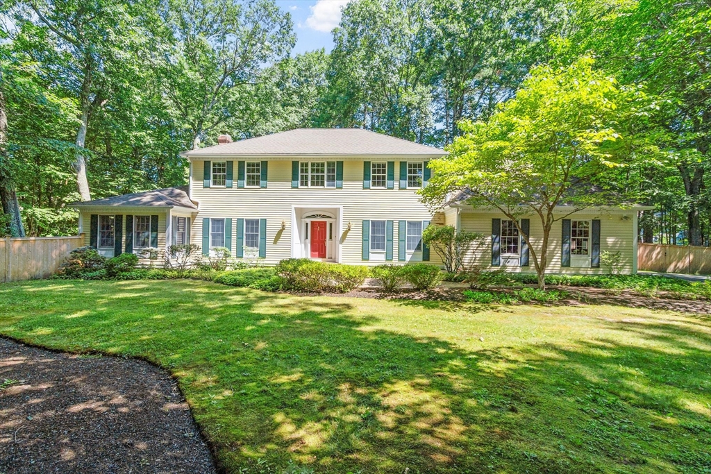 10 Wingate Ln Property Photo 1
