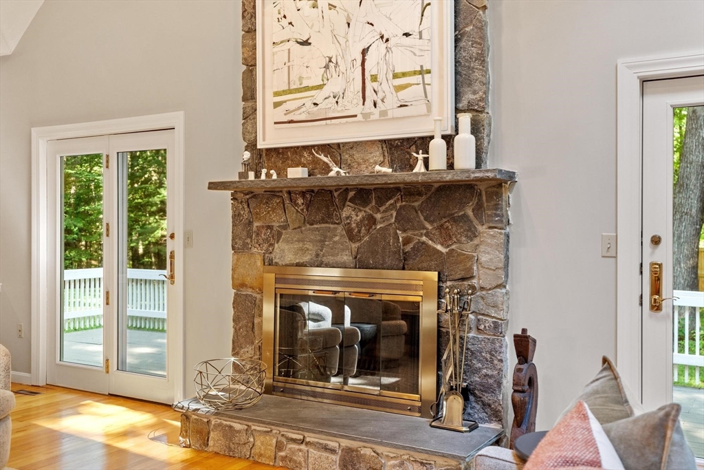 10 Wingate Ln Property Photo 8
