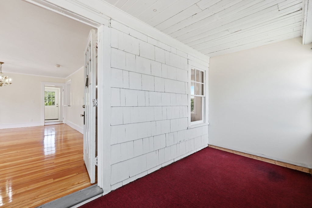 17 Rollinson Road Property Photo 6
