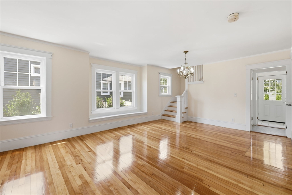 17 Rollinson Road Property Photo 10