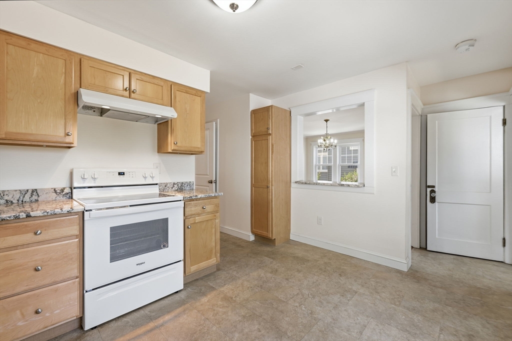 17 Rollinson Road Property Photo 12