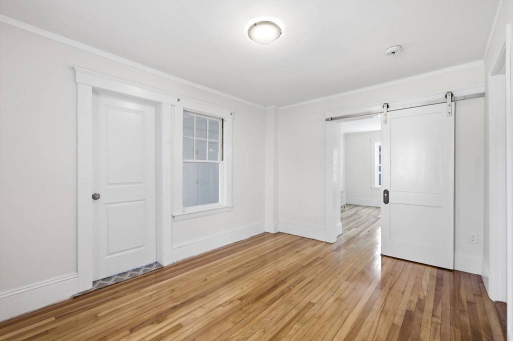 17 Rollinson Road Property Photo 19
