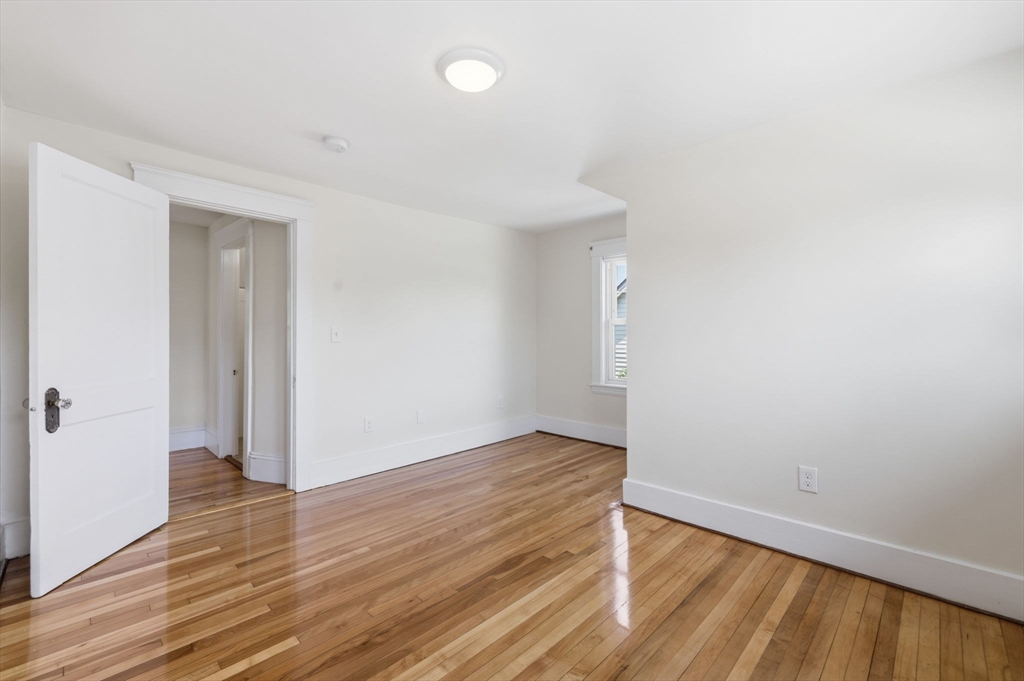 17 Rollinson Road Property Photo 24