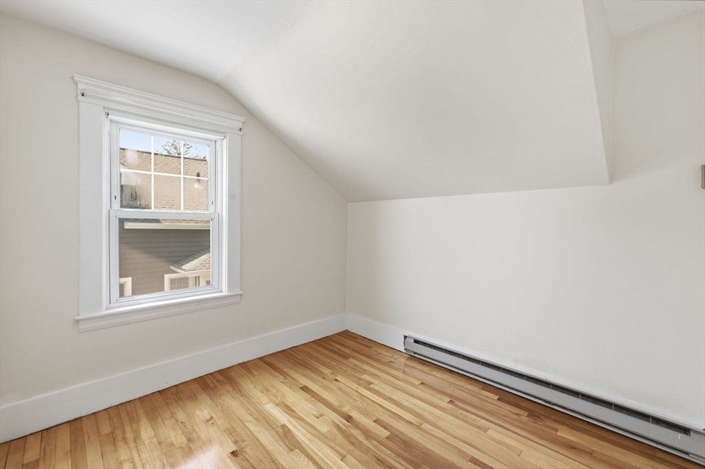 17 Rollinson Road Property Photo 31