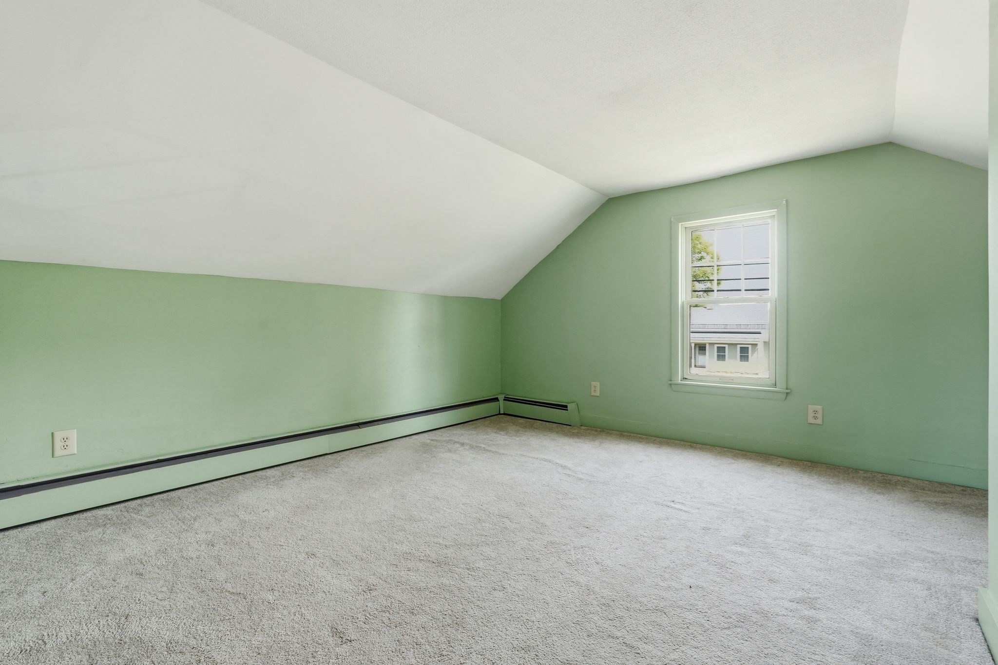 71 Chestnut St Property Photo 23