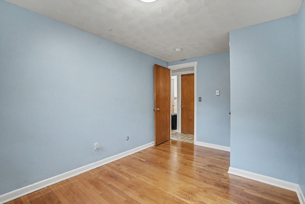35 Park Forest Rd Property Photo 27