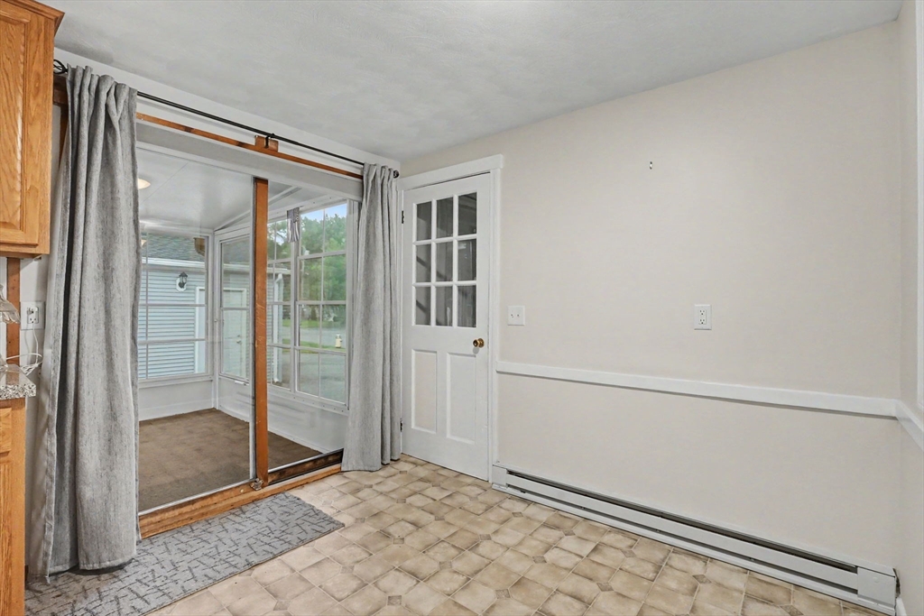 35 Park Forest Rd Property Photo 30