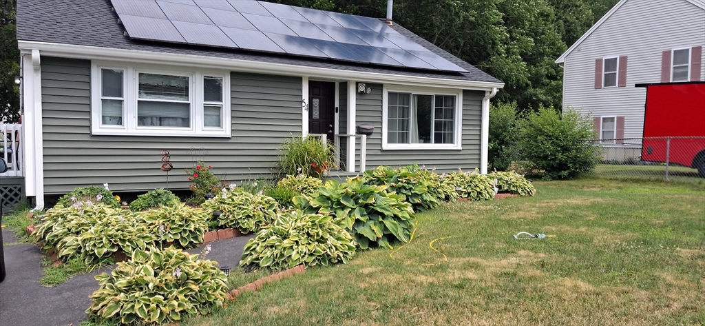 54 Carter St Property Photo 2