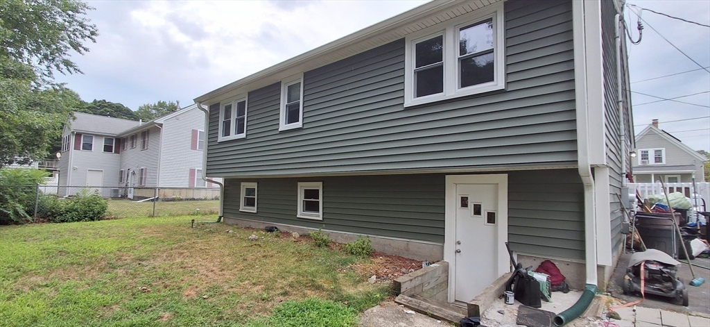 54 Carter St Property Photo 17