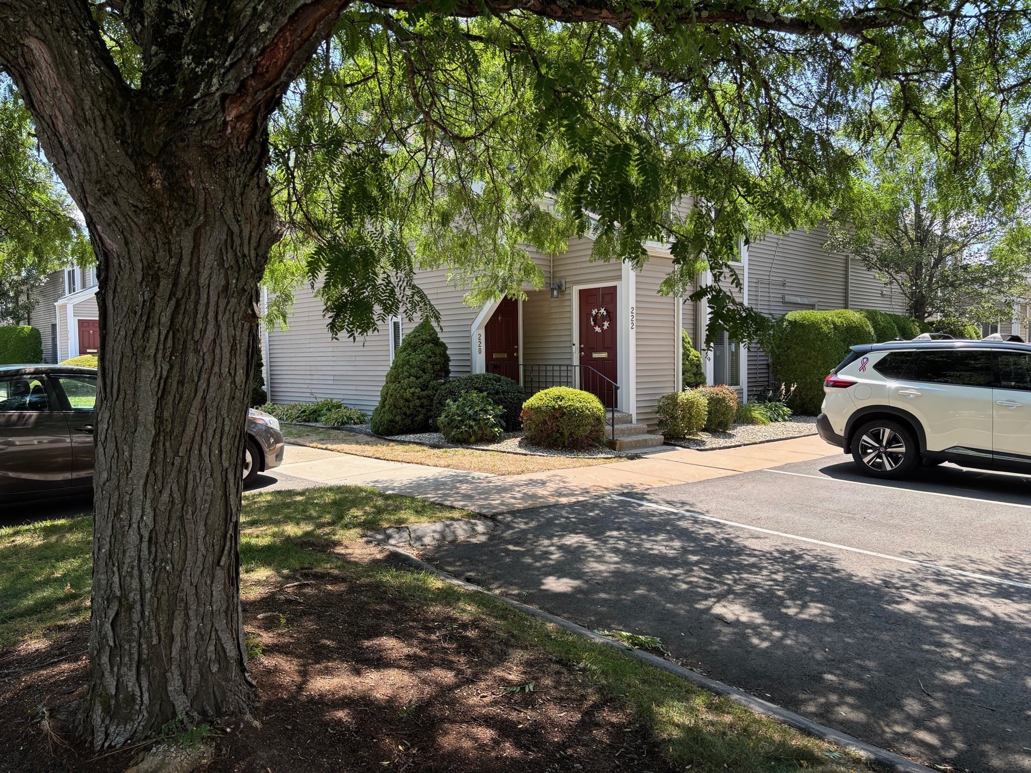 220 Nassau Drive # 220 Property Photo 1