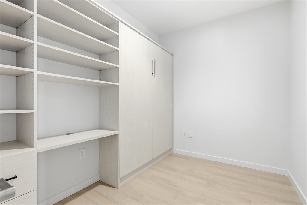 45 W 3rd St # 413 Property Photo 15