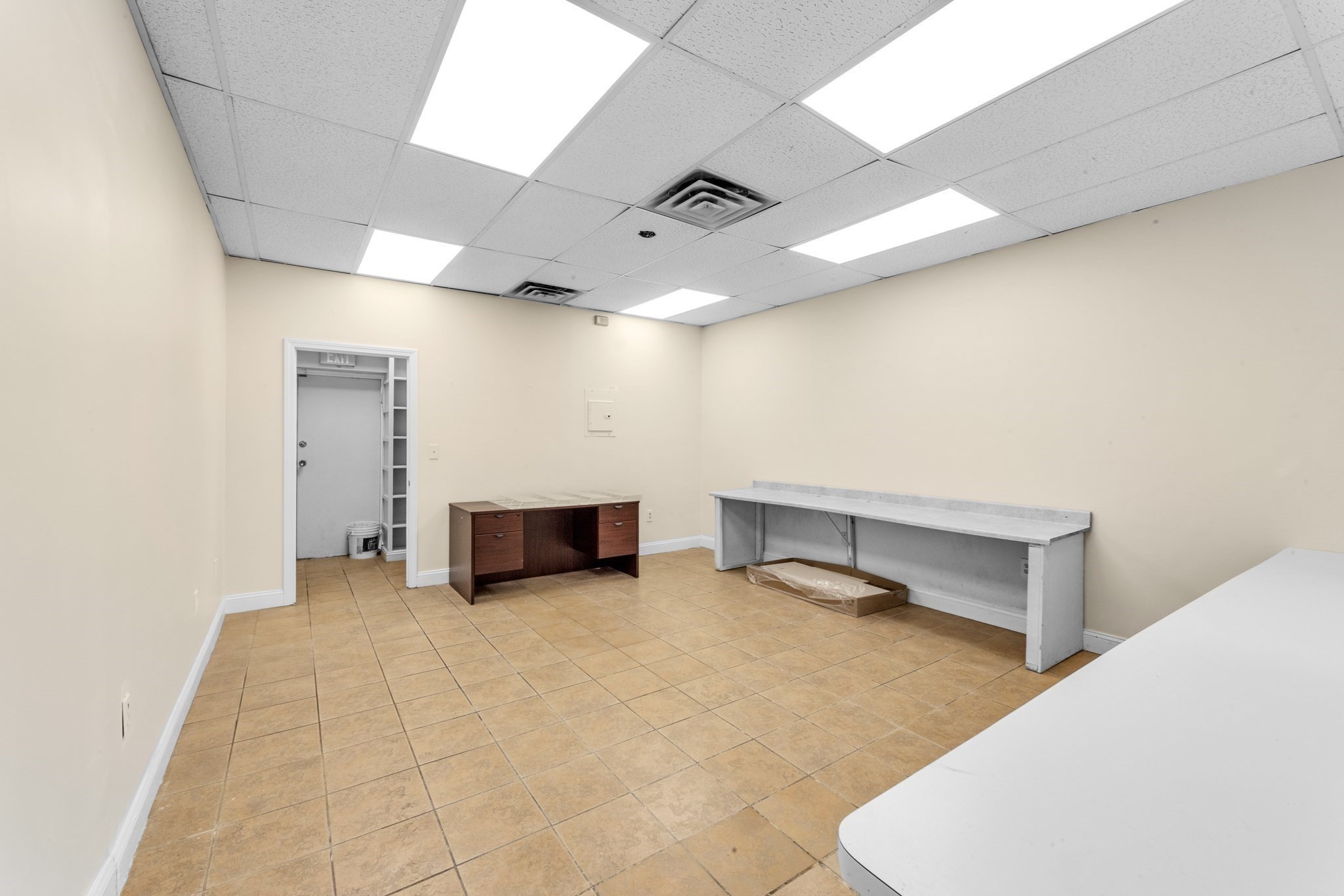 104 Spring Street Property Photo 6