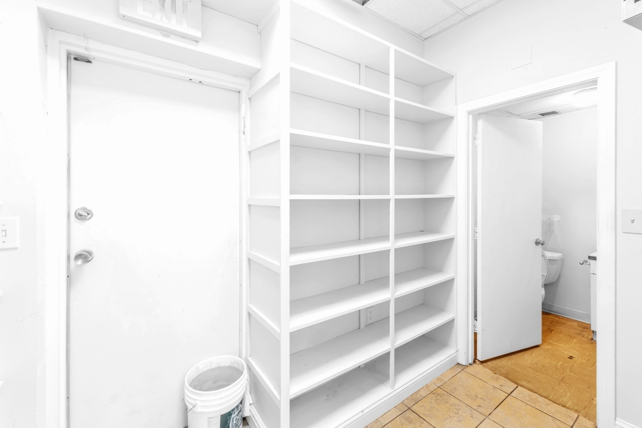 104 Spring Street Property Photo 7