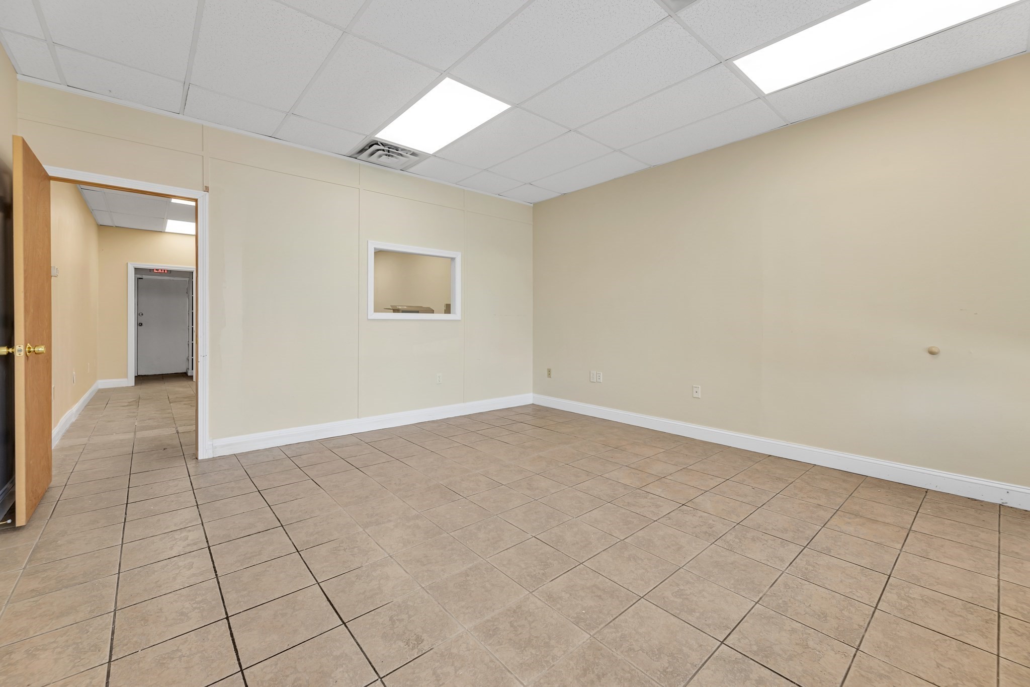 104 Spring Street Property Photo 10