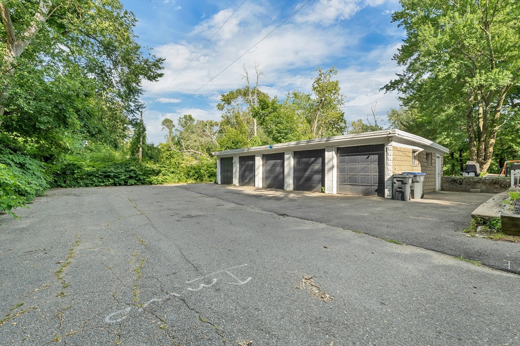 7 9 East River Place Property Photo 16