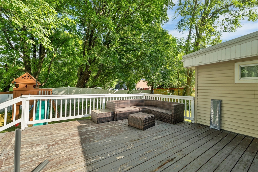 7 9 East River Place Property Photo 21