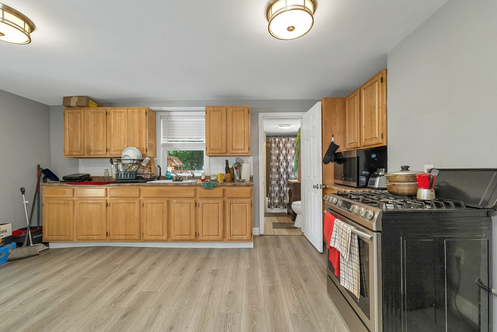 7 9 East River Place Property Photo 23