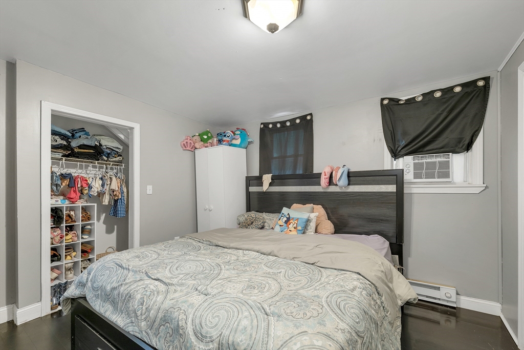 7 9 East River Place Property Photo 37
