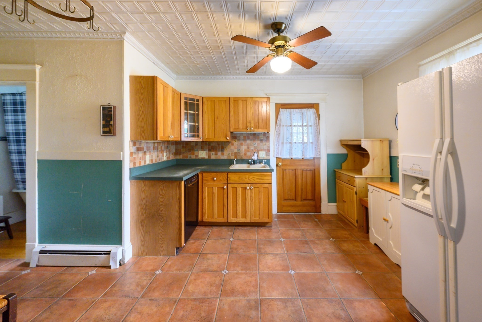 16 Boynton Ave Property Photo 17