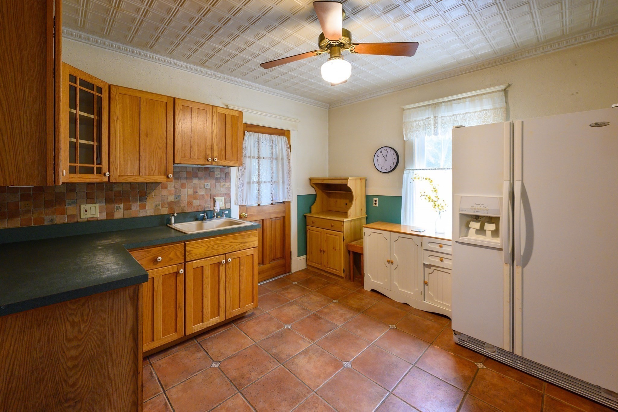 16 Boynton Ave Property Photo 21