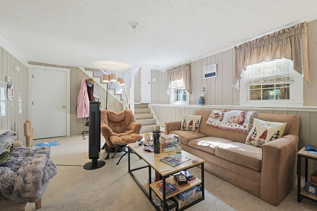 2 Mathurin Rd Property Photo 9