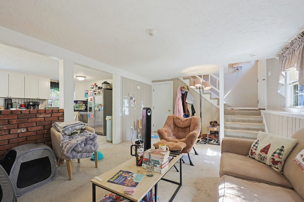 2 Mathurin Rd Property Photo 10