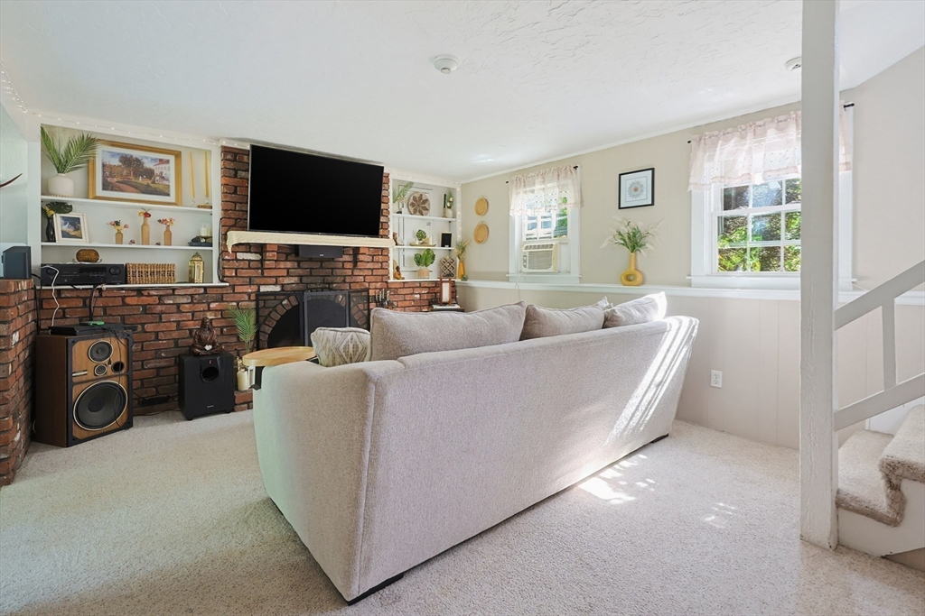 2 Mathurin Rd Property Photo 25
