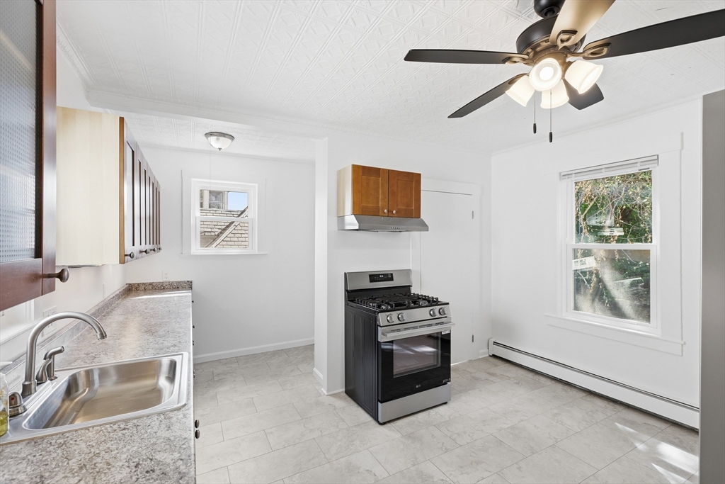 46 Arlington St Property Photo 17