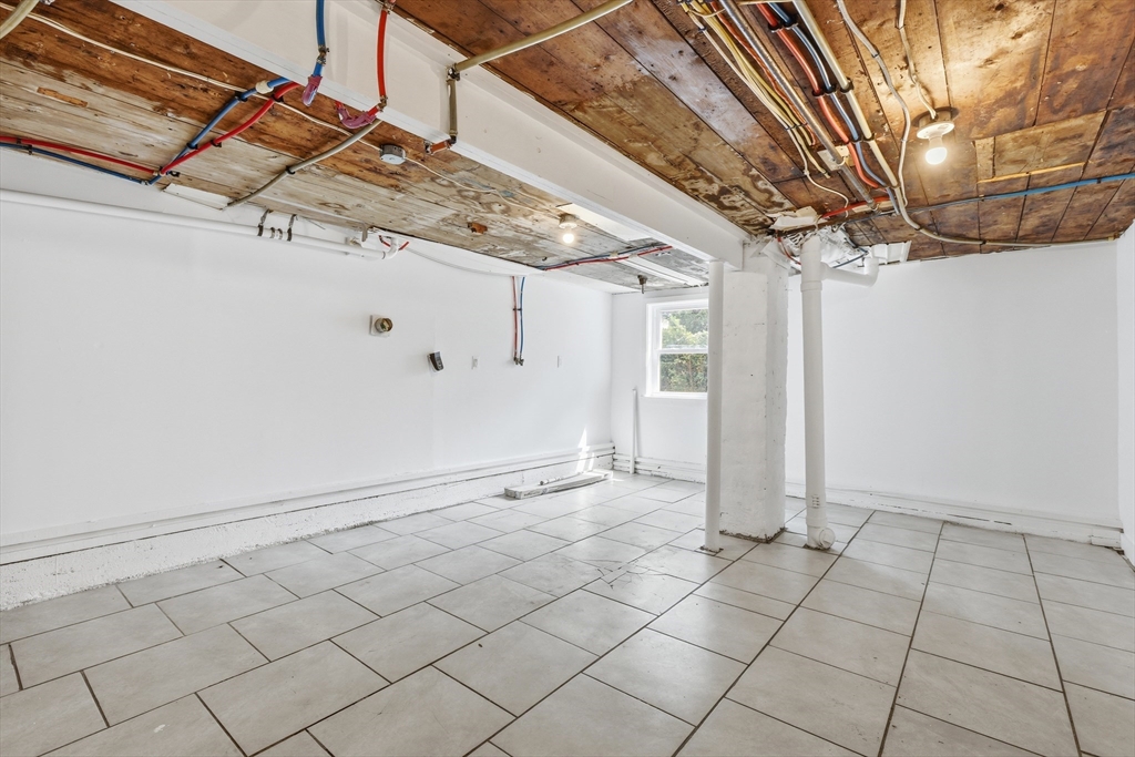 46 Arlington St Property Photo 31