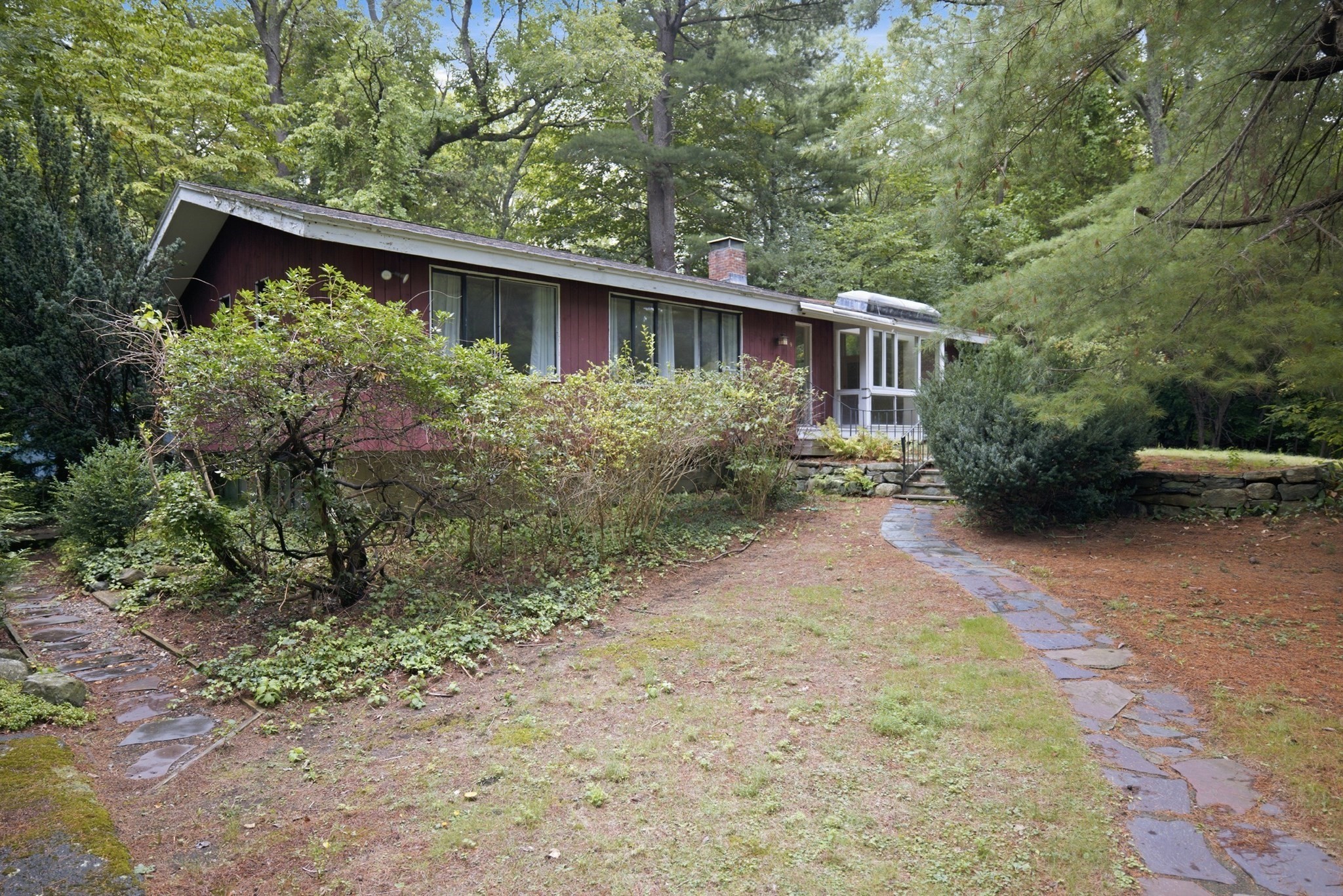 9 Peacock Farm Road Property Photo 1