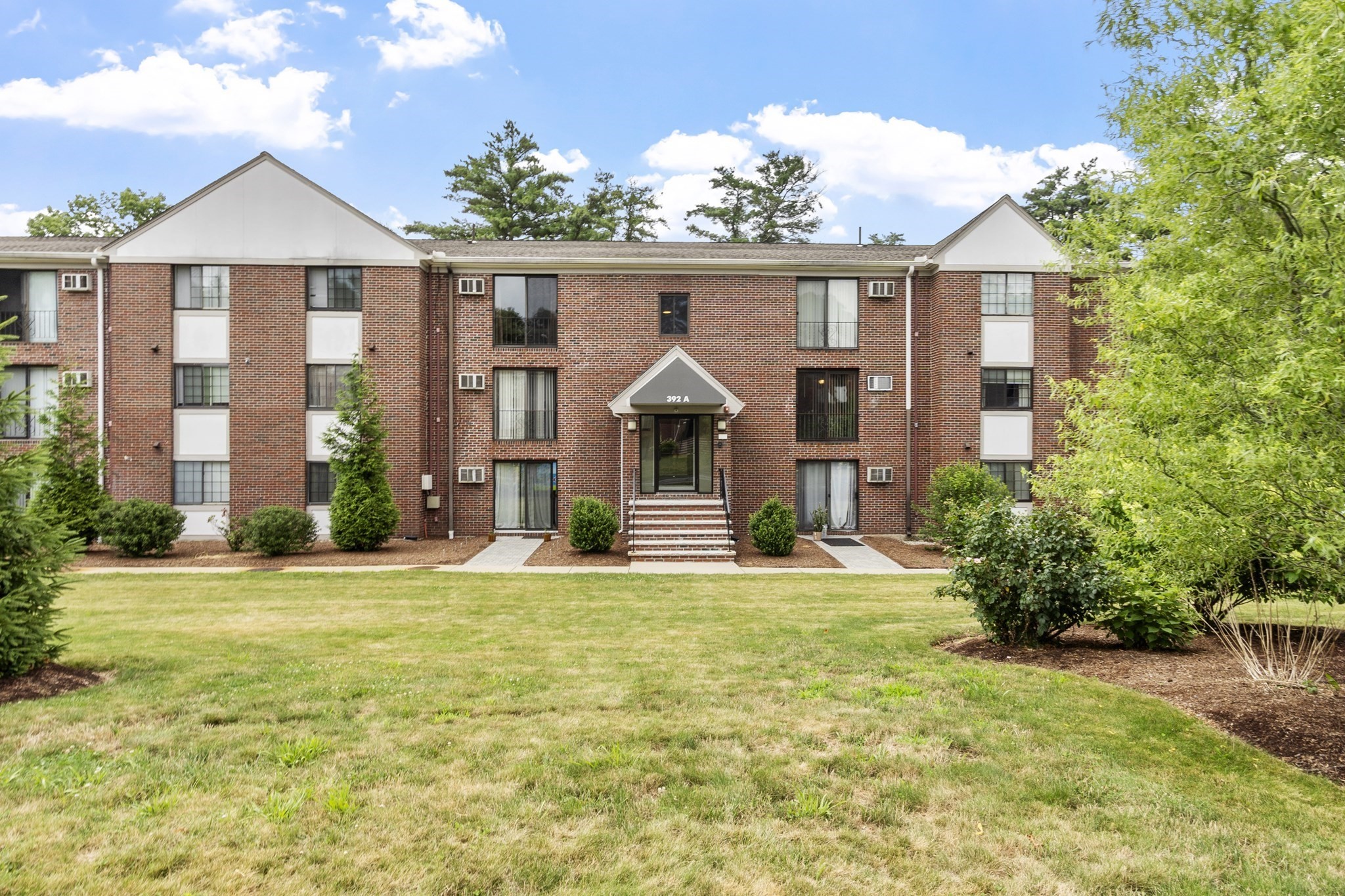 392 Great Rd # A104 Property Photo 14