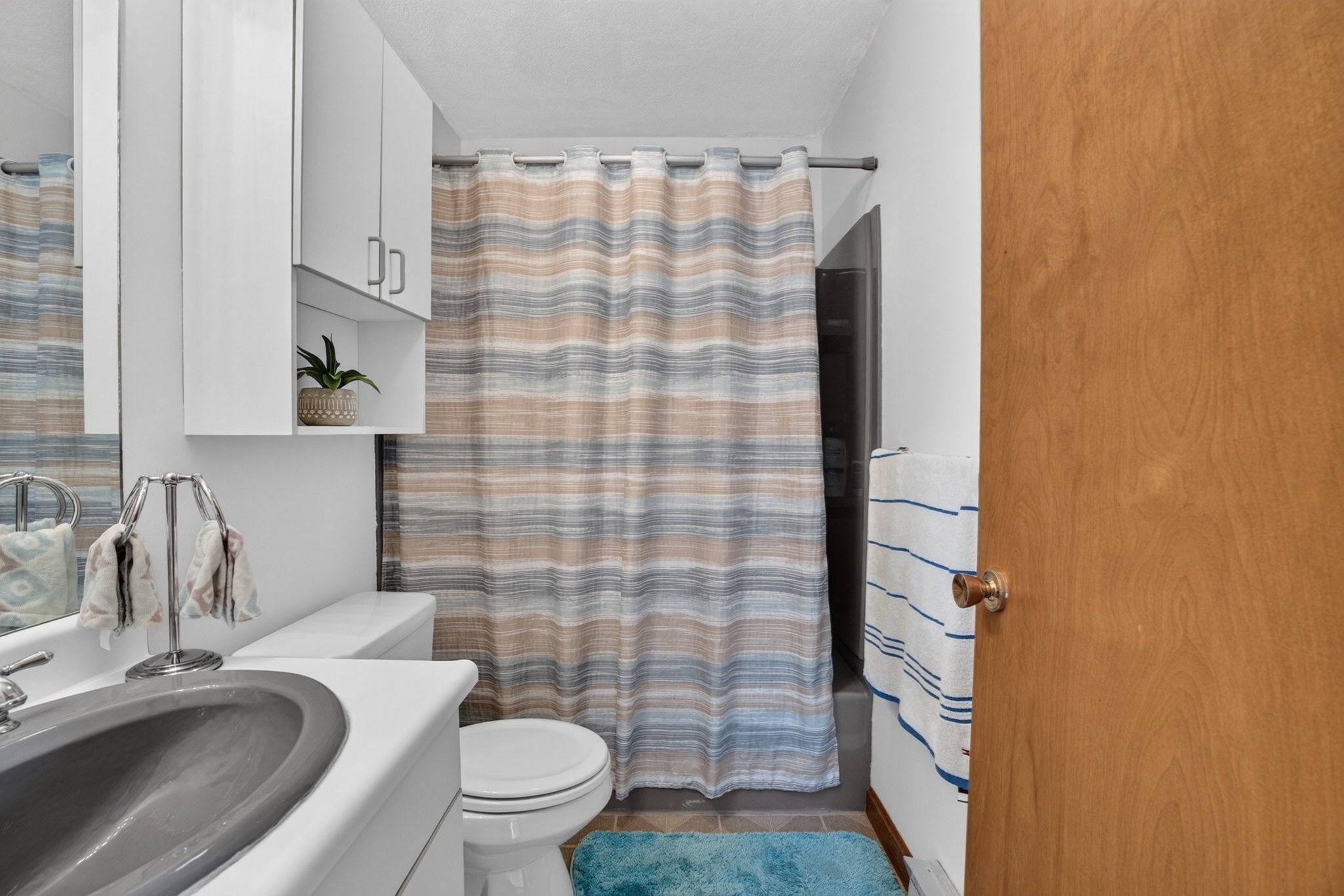 30 Brownville Ave Property Photo 9
