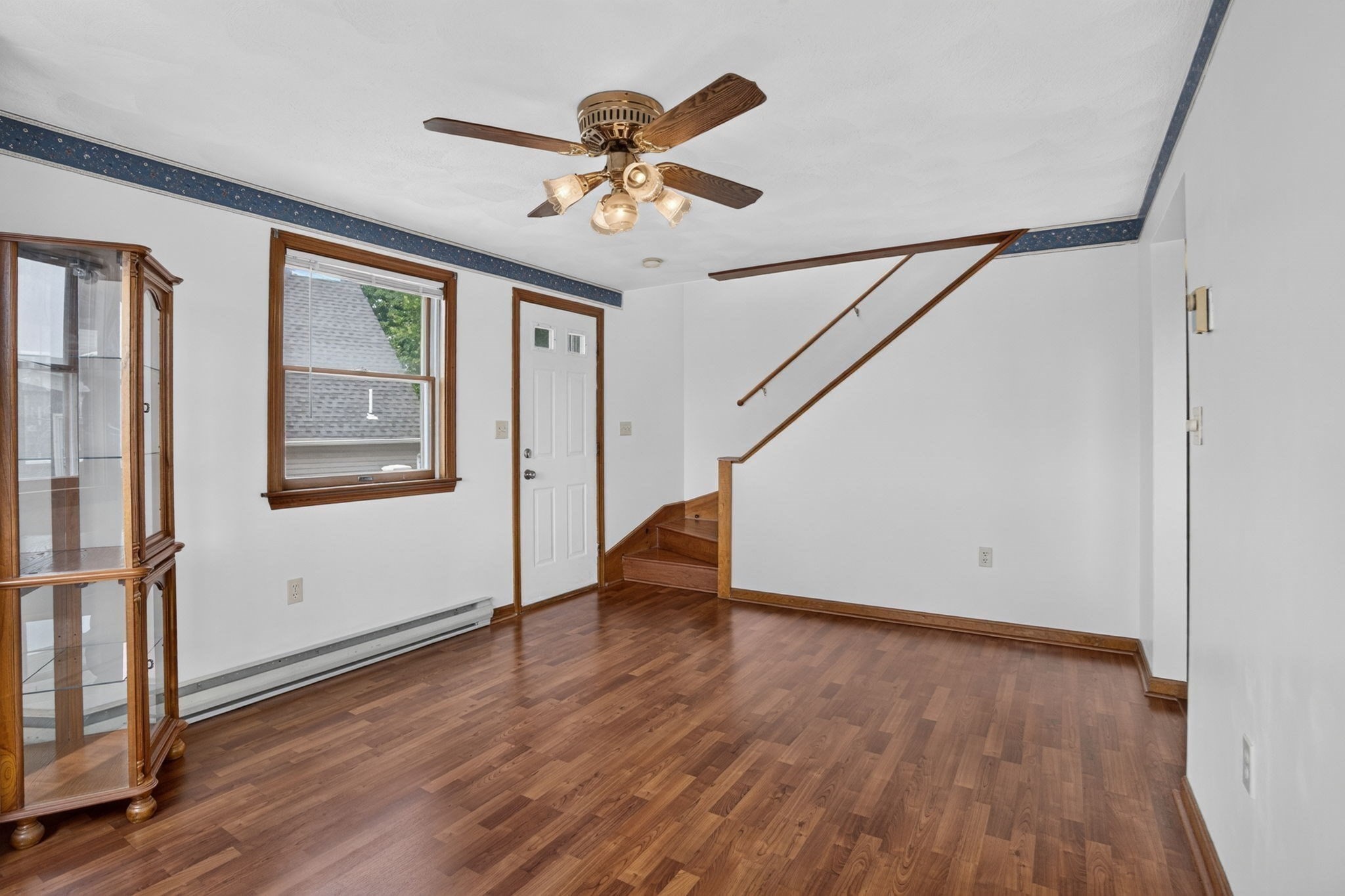 30 Brownville Ave Property Photo 17