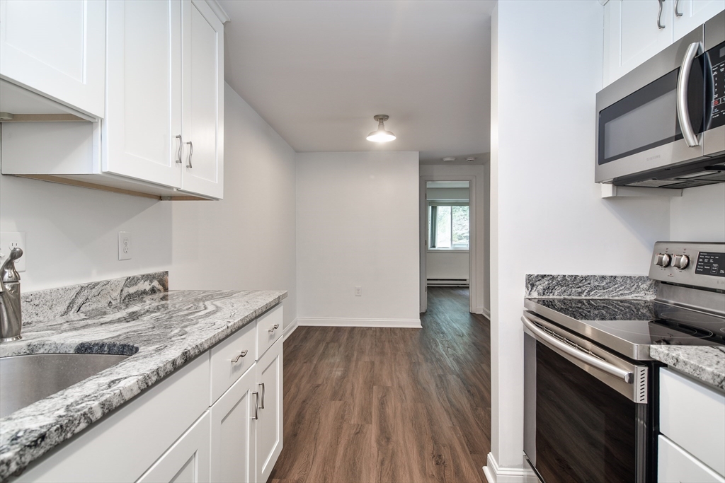 5 Village Rock Lane # 15 Property Photo 10