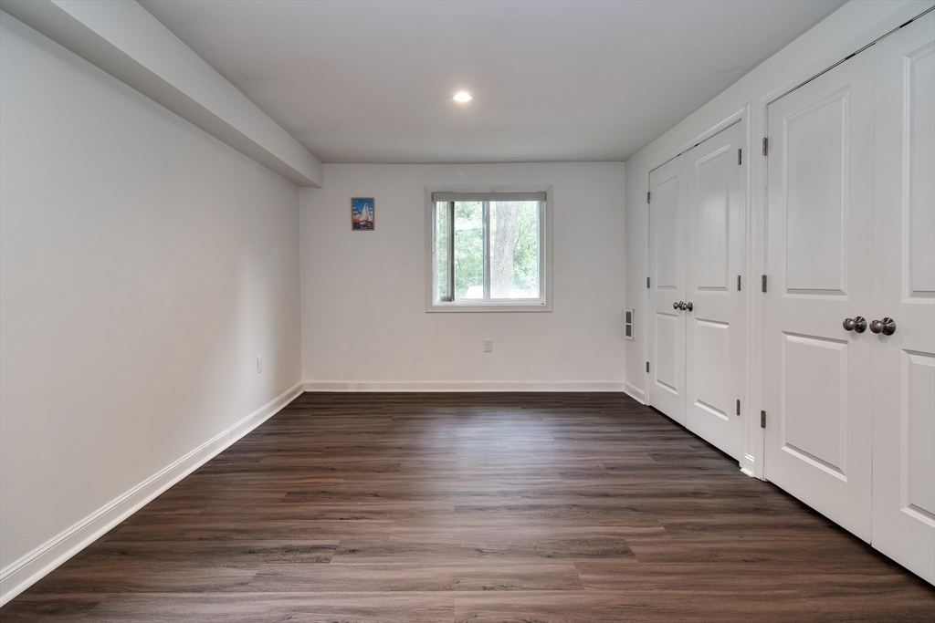 5 Village Rock Lane # 15 Property Photo 18