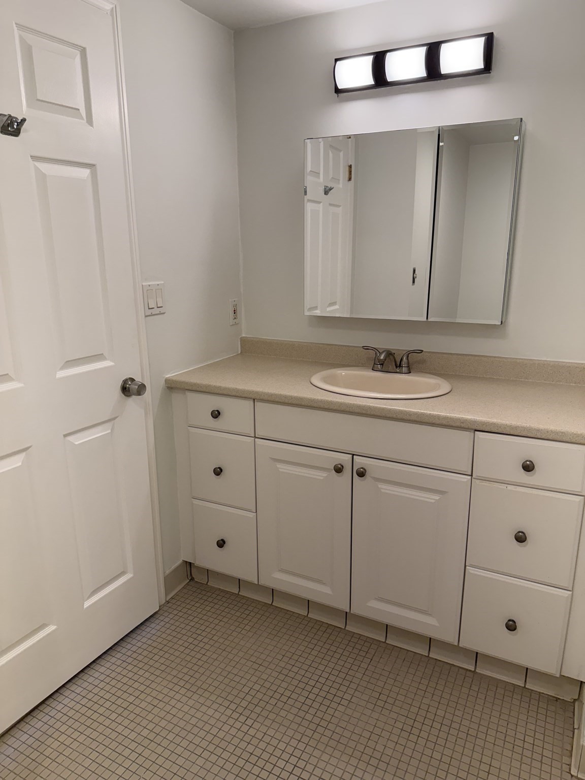 96 Old Colony Ave # 355 Property Photo 17
