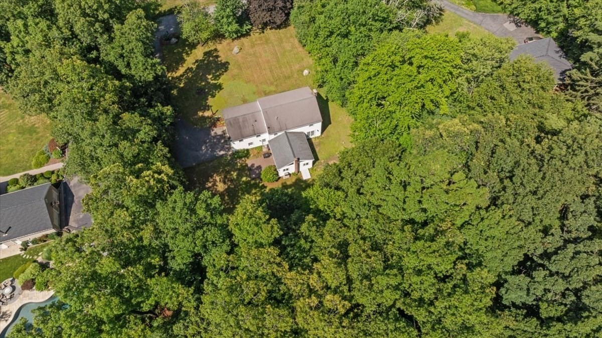 11 Hickory Rd Property Photo 39