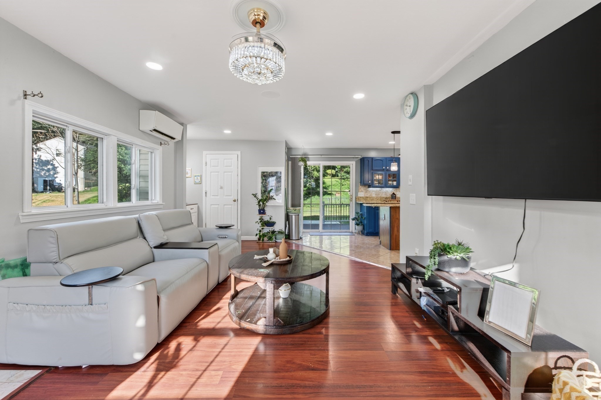 36 Shirley Rd Property Photo 6