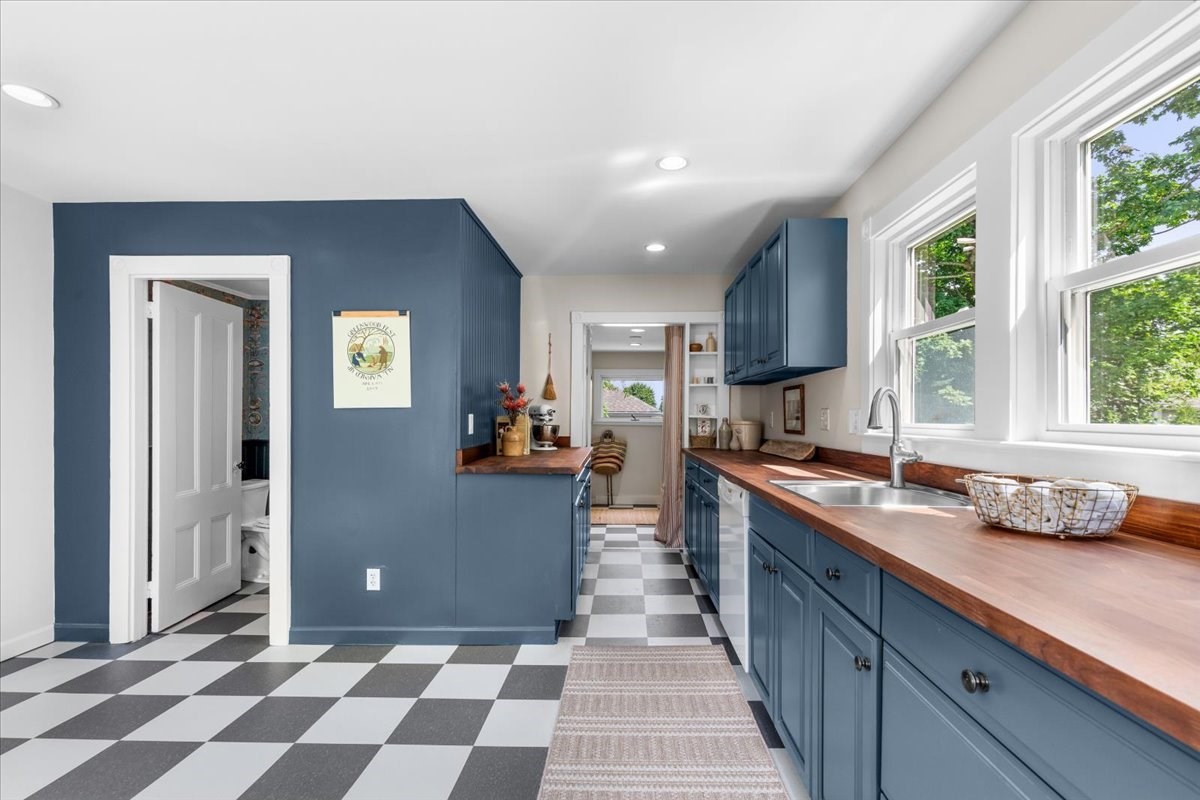 64 South Street Property Photo 19