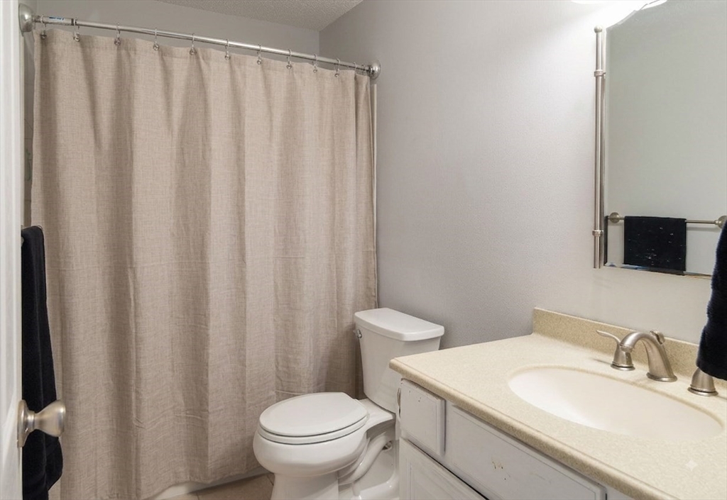 404 Broadway # 303 Property Photo 10