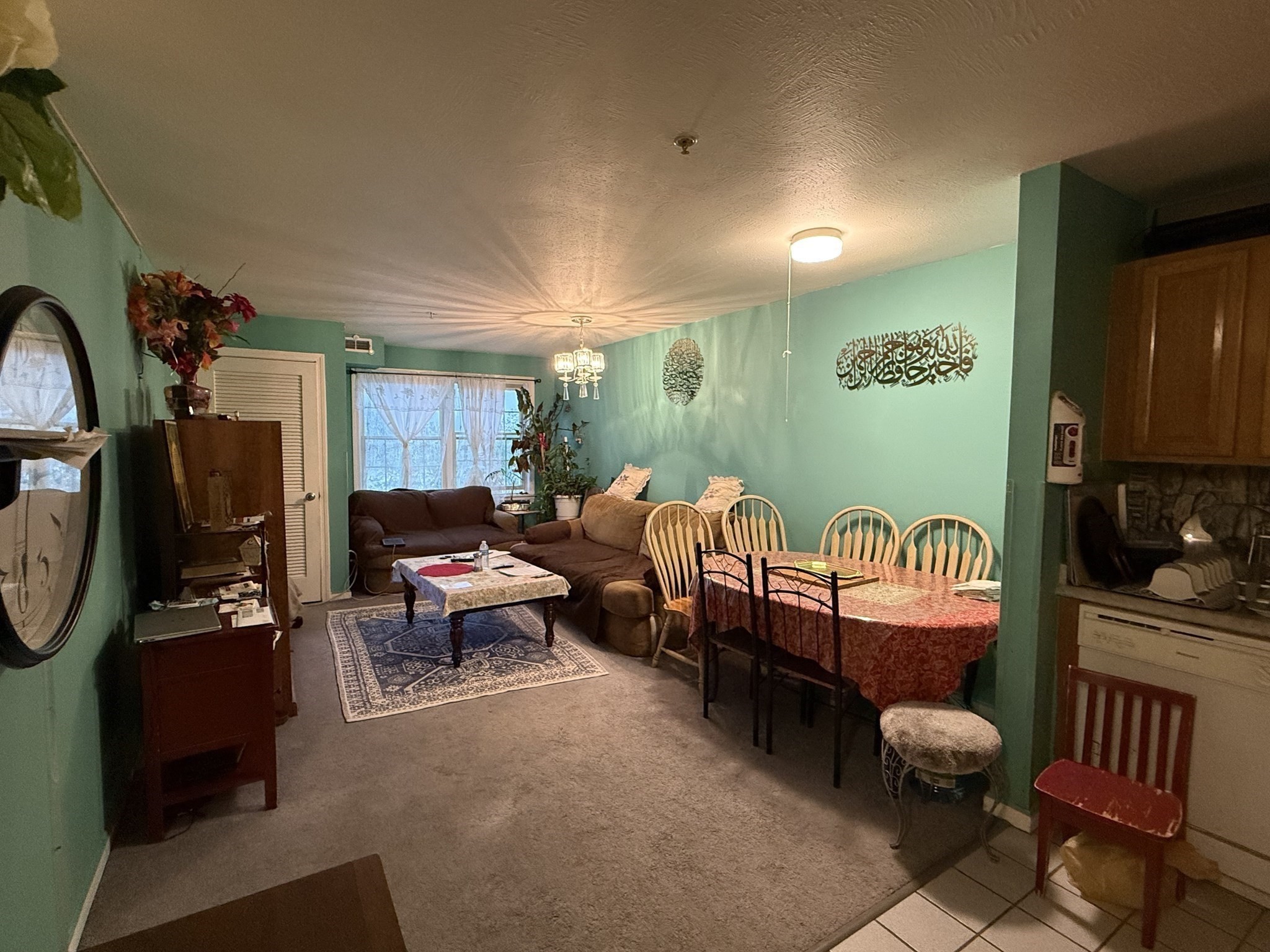 20 Heaths Ct # 401 Property Photo 9