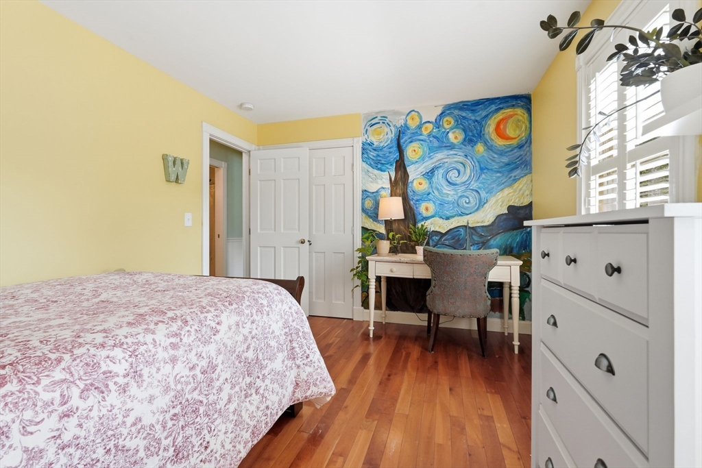 36 Woodlot Rd Property Photo 26