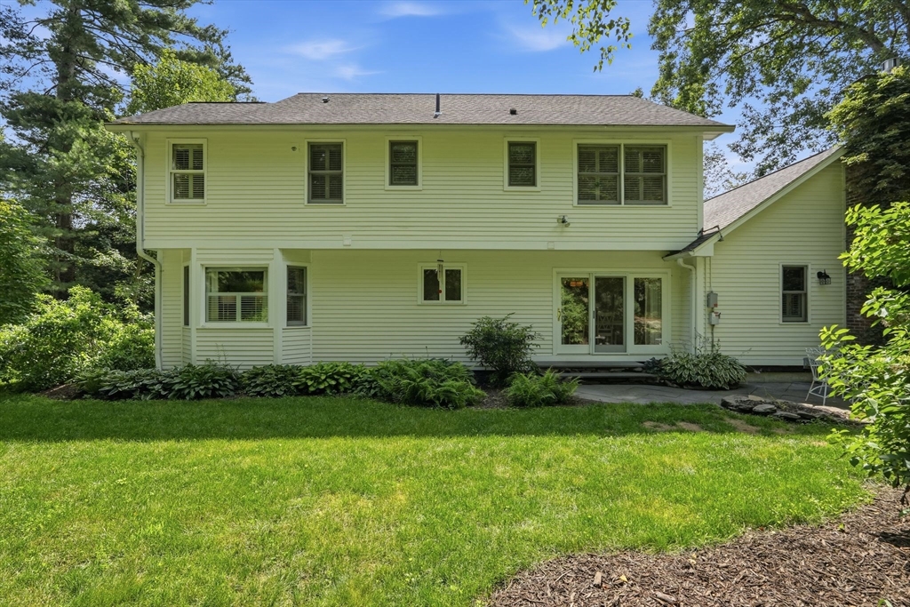 36 Woodlot Rd Property Photo 40