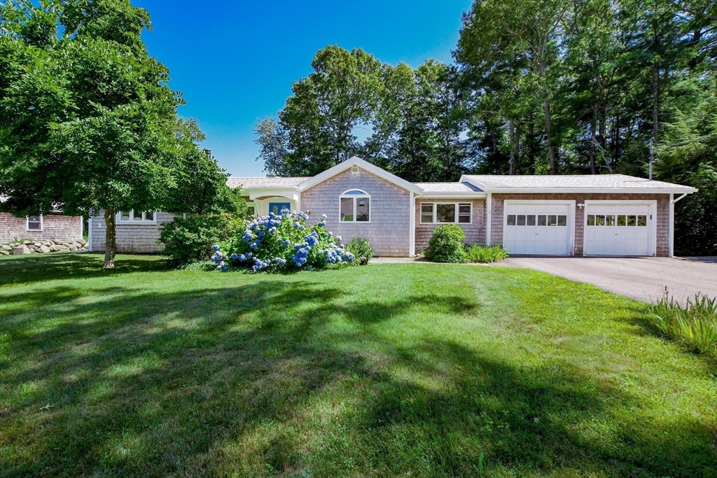 14 Crapo Street Property Photo 4