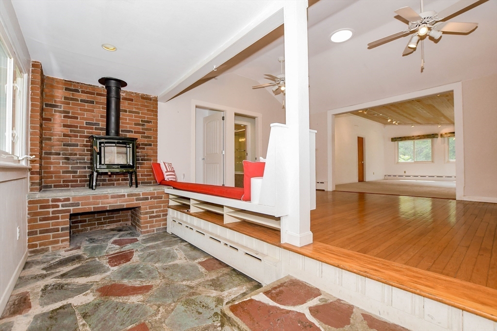 14 Crapo Street Property Photo 8