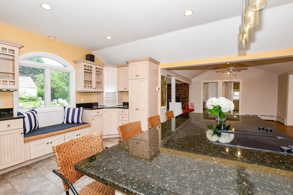14 Crapo Street Property Photo 17