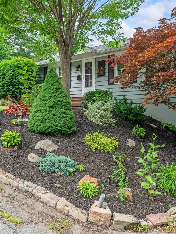 49 Newton Hts Property Photo 35