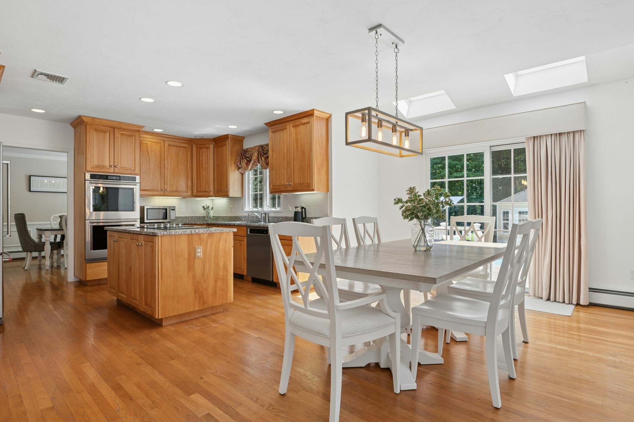 10 Burnett Road Property Photo 14