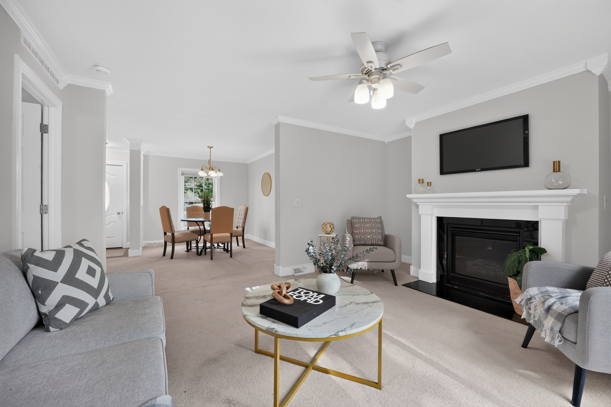 2 Leslie Court Property Photo 2