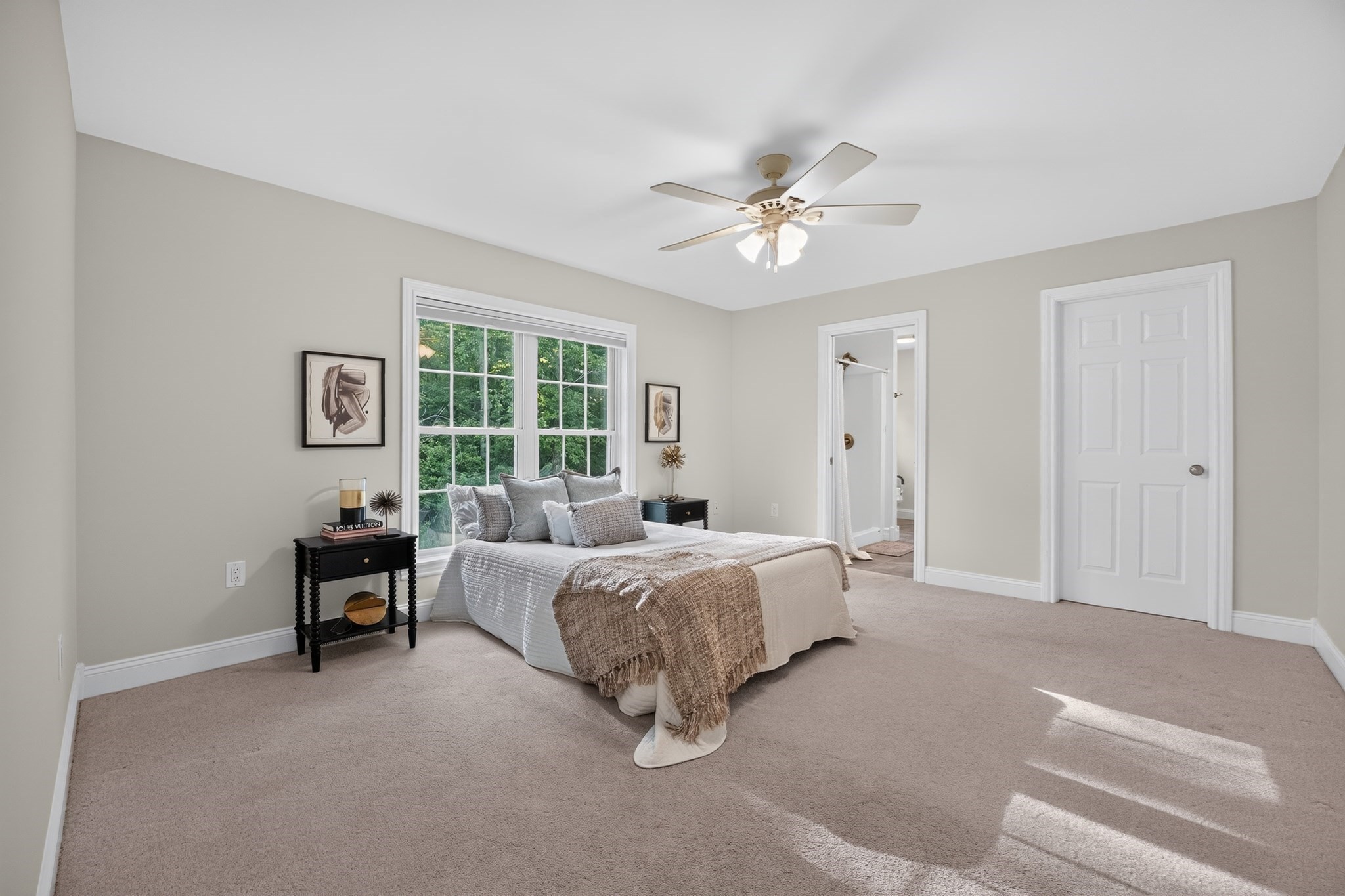 2 Leslie Court Property Photo 11
